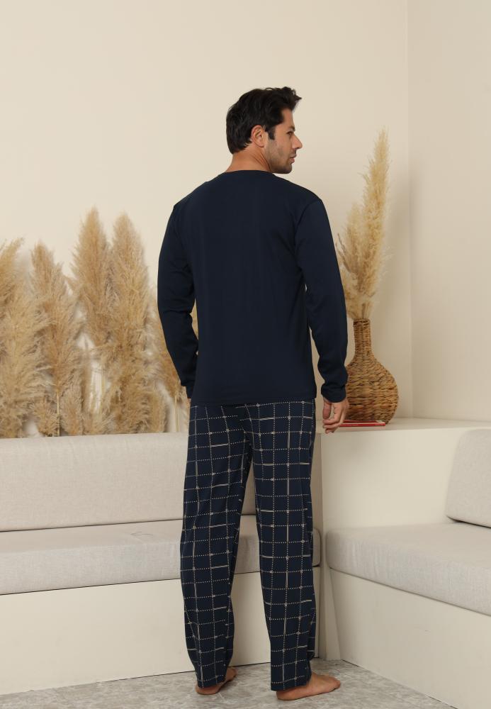 Pijama Barbati ,Maneca si Pantaloni Lungi,Culoare Bleumarin cu Crem ,Engros